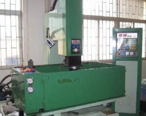 EDM machine